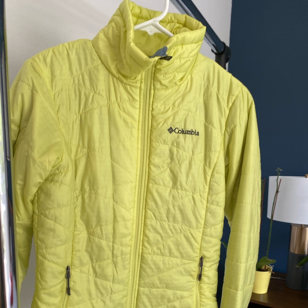 Women Columbia Omni-Heat lightweight Puffer Jacket, XS, Lime Green